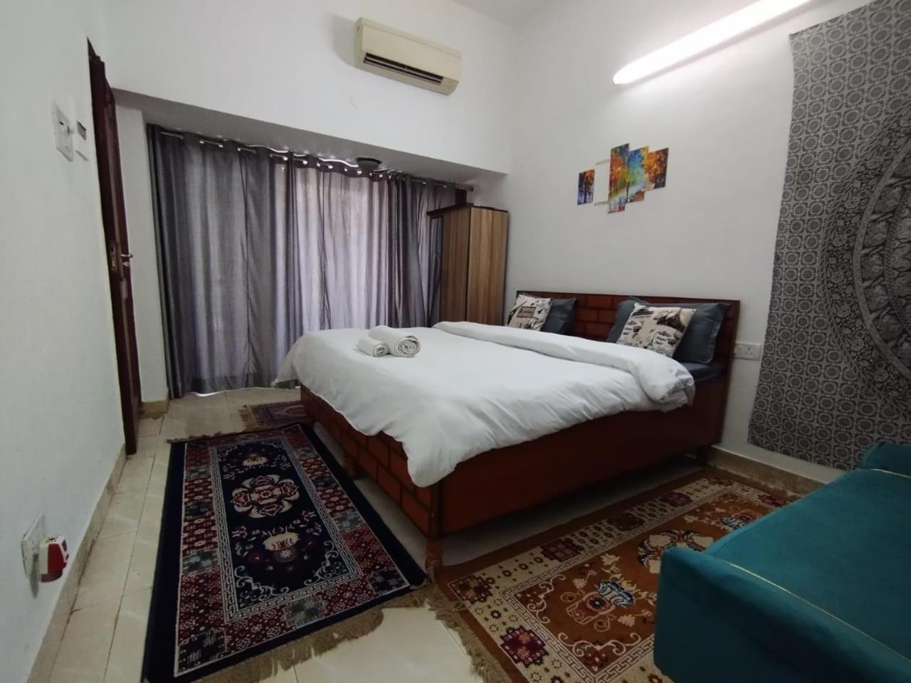 A Sleepy Fox Hostel New Delhi Ngoại thất bức ảnh